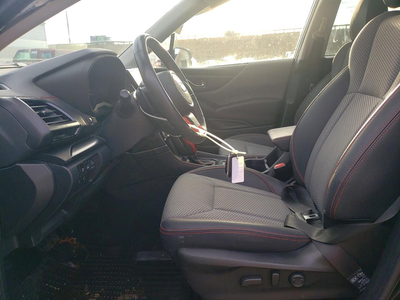 2022 SUBARU FORESTER