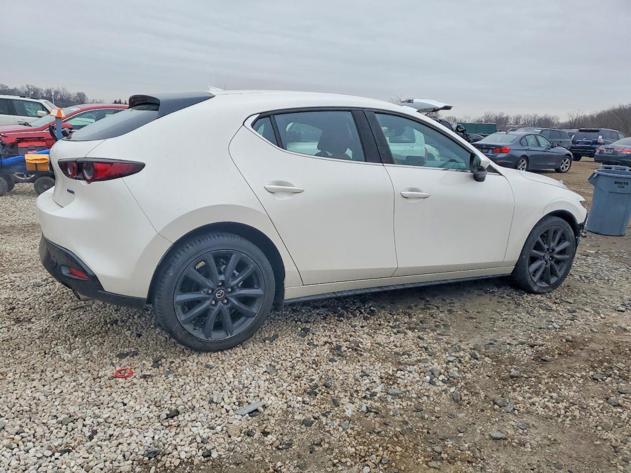 2021 MAZDA 3