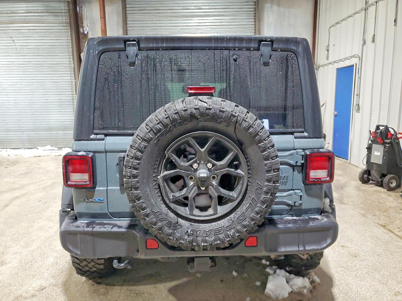 2025 JEEP WRANGLER
