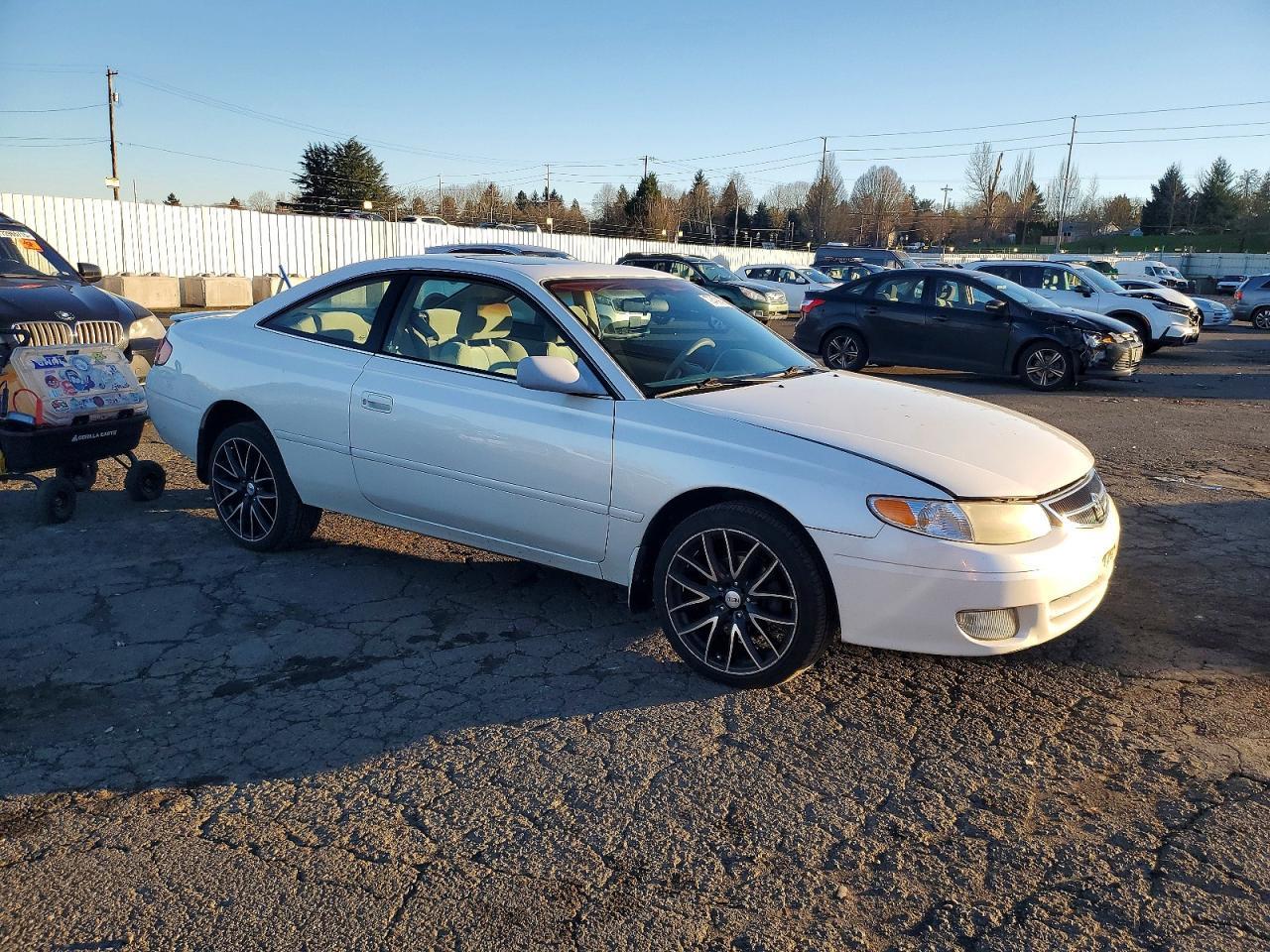 2001 TOYOTA CAMRY