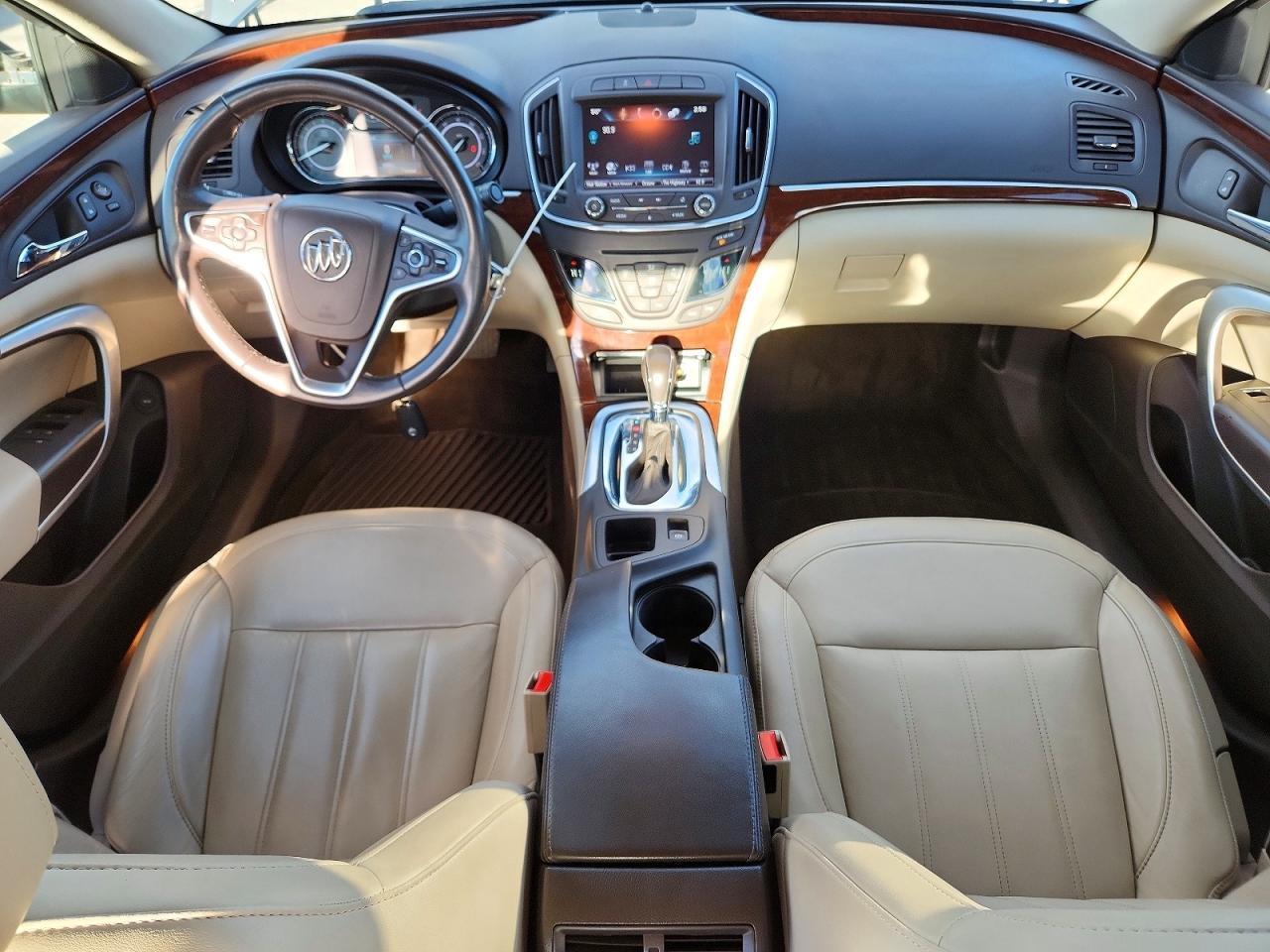 2017 BUICK Regal