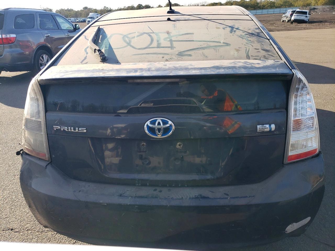 2010 TOYOTA PRIUS