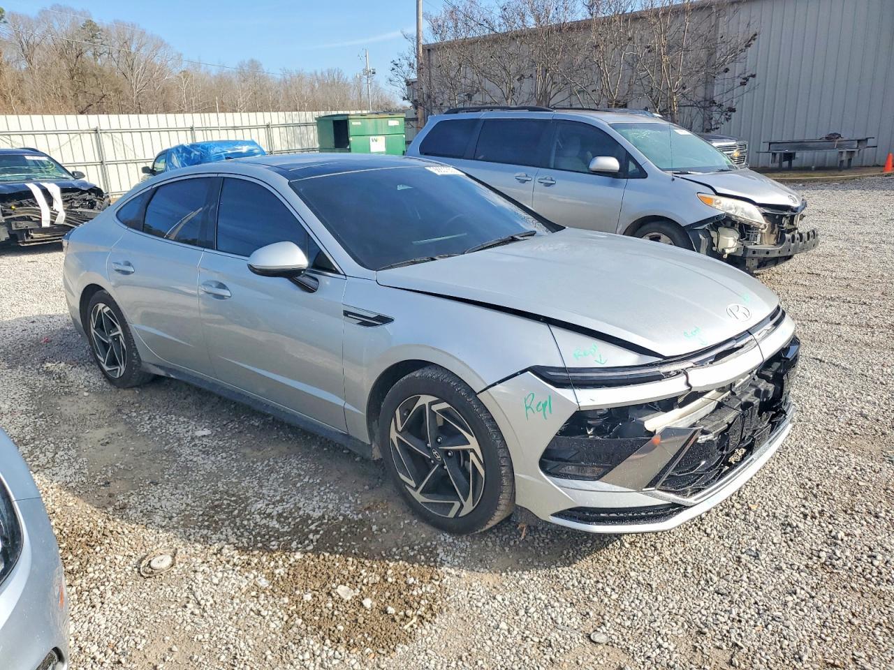 2025 HYUNDAI SONATA