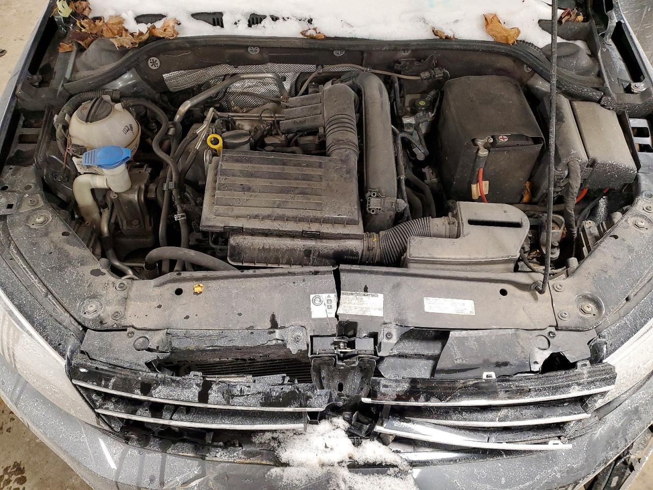 2016 VOLKSWAGEN JETTA