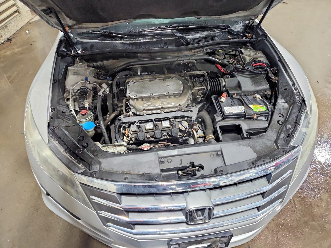 2012 HONDA Crosstour