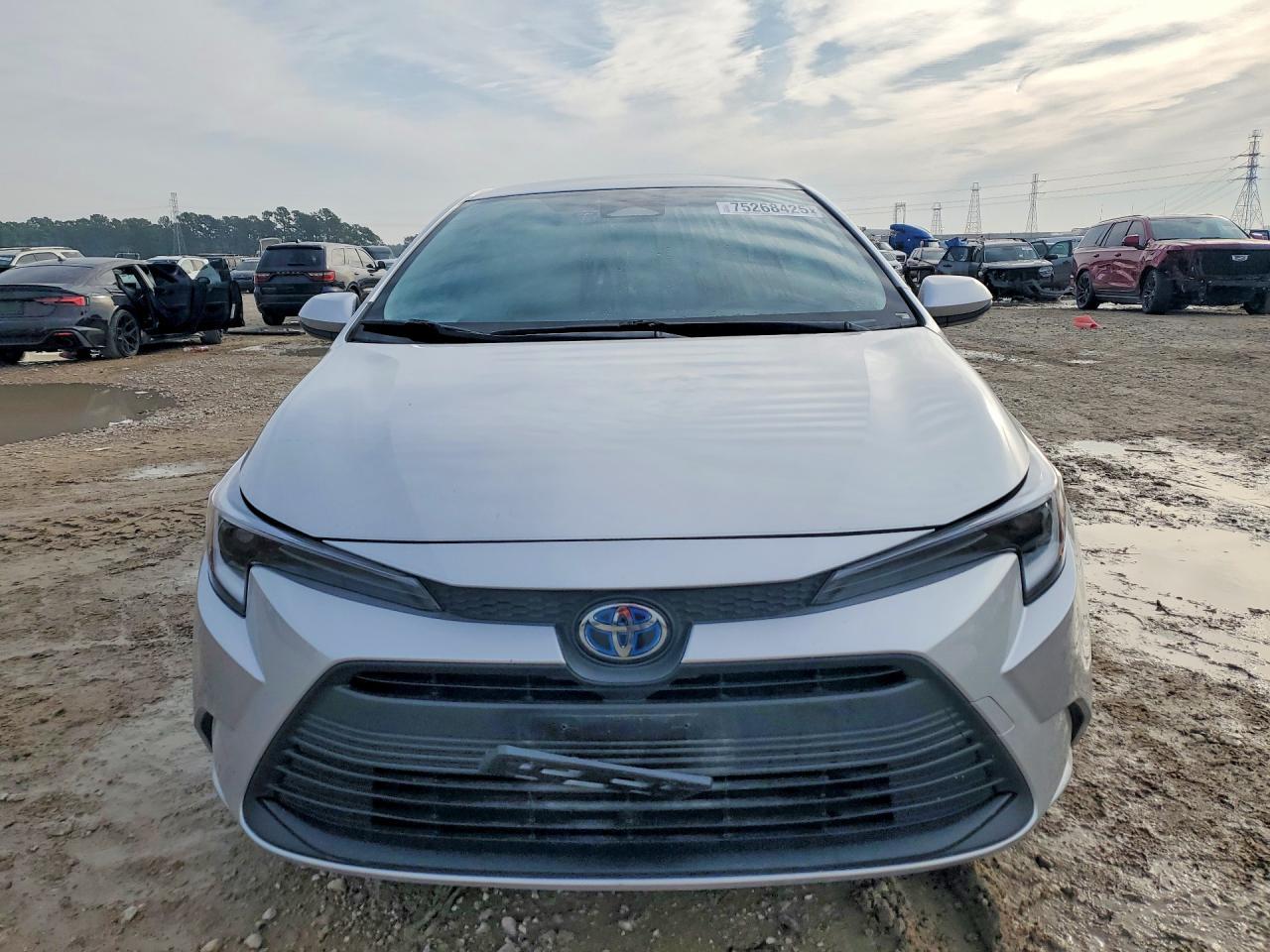 2025 TOYOTA COROLLA