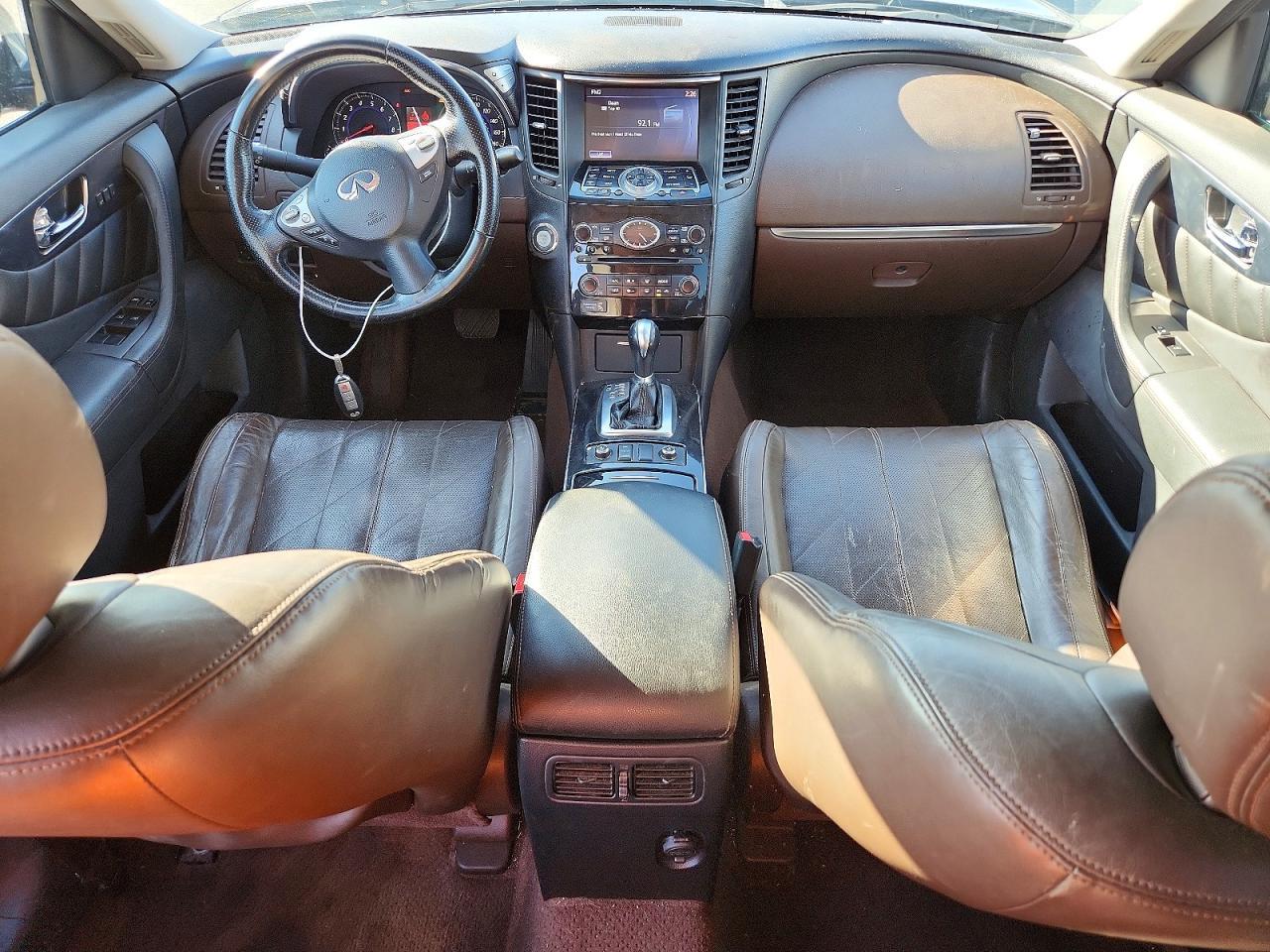 2011 INFINITI FX35