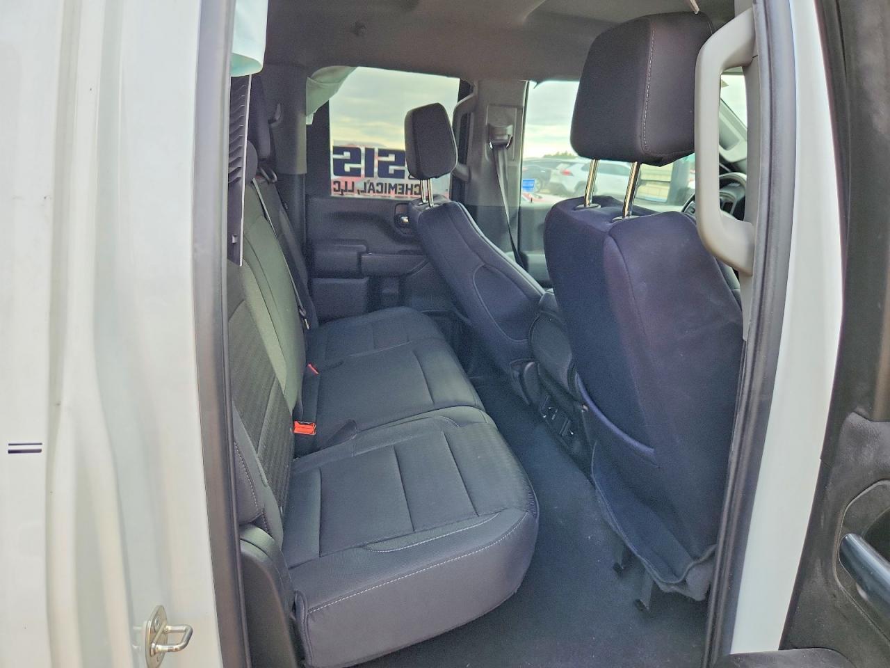 2024 CHEVROLET Silverado