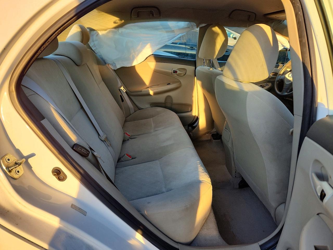 2009 TOYOTA COROLLA