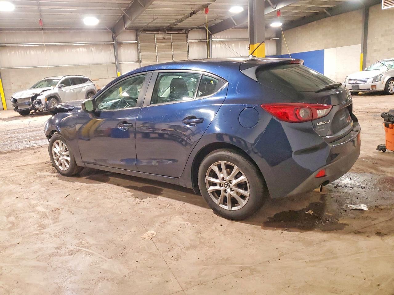 2015 MAZDA 3