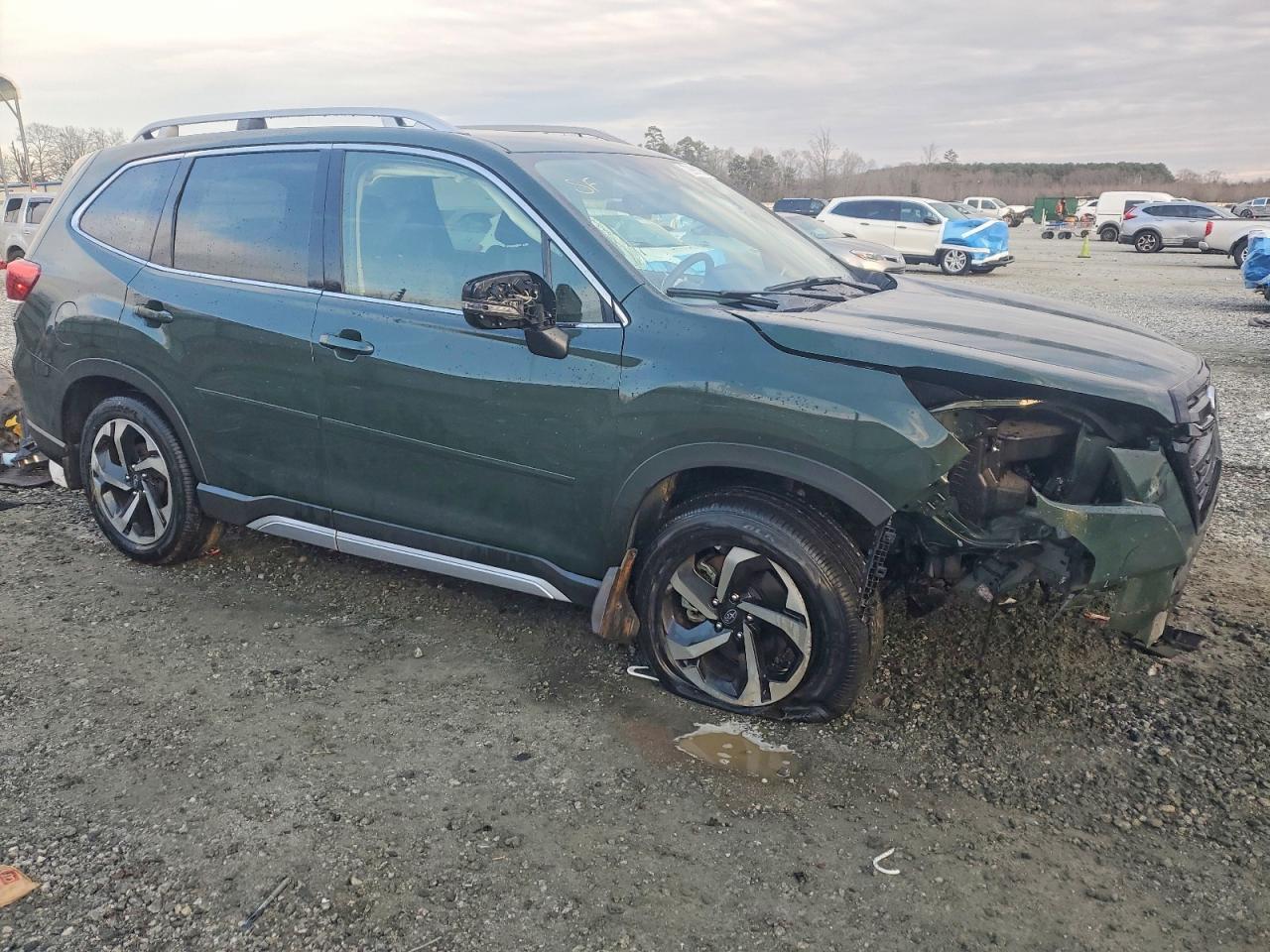 2023 SUBARU FORESTER