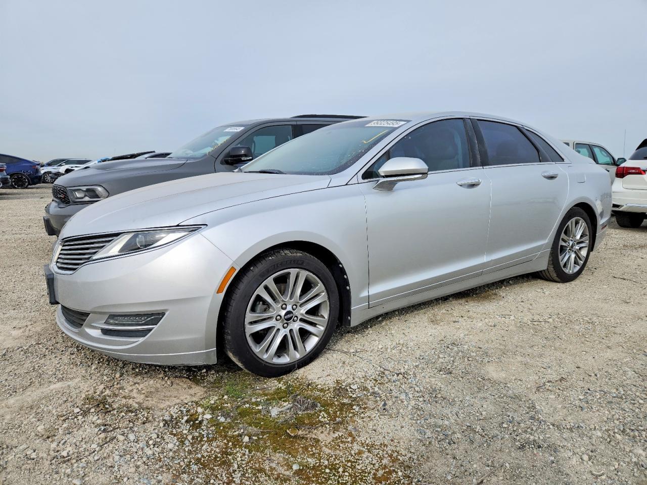 2013 LINCOLN MKZ