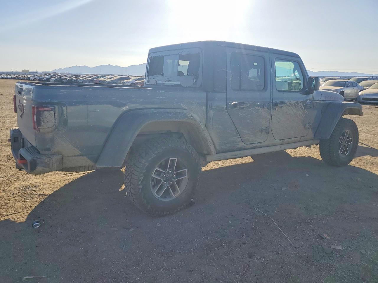 2025 JEEP Gladiator