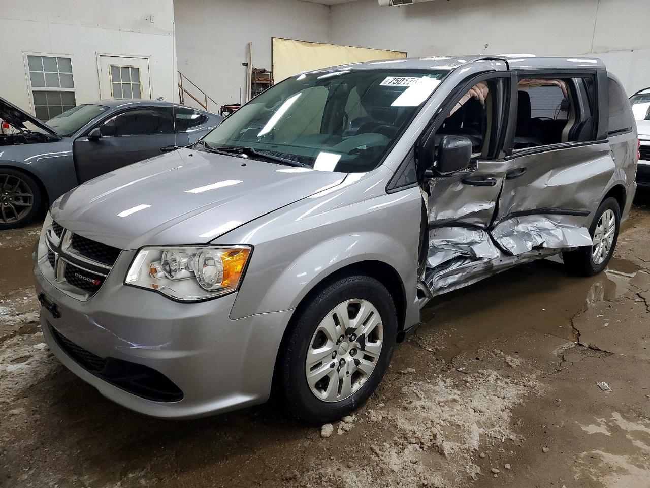 2016 DODGE GRAND CARAVAN
