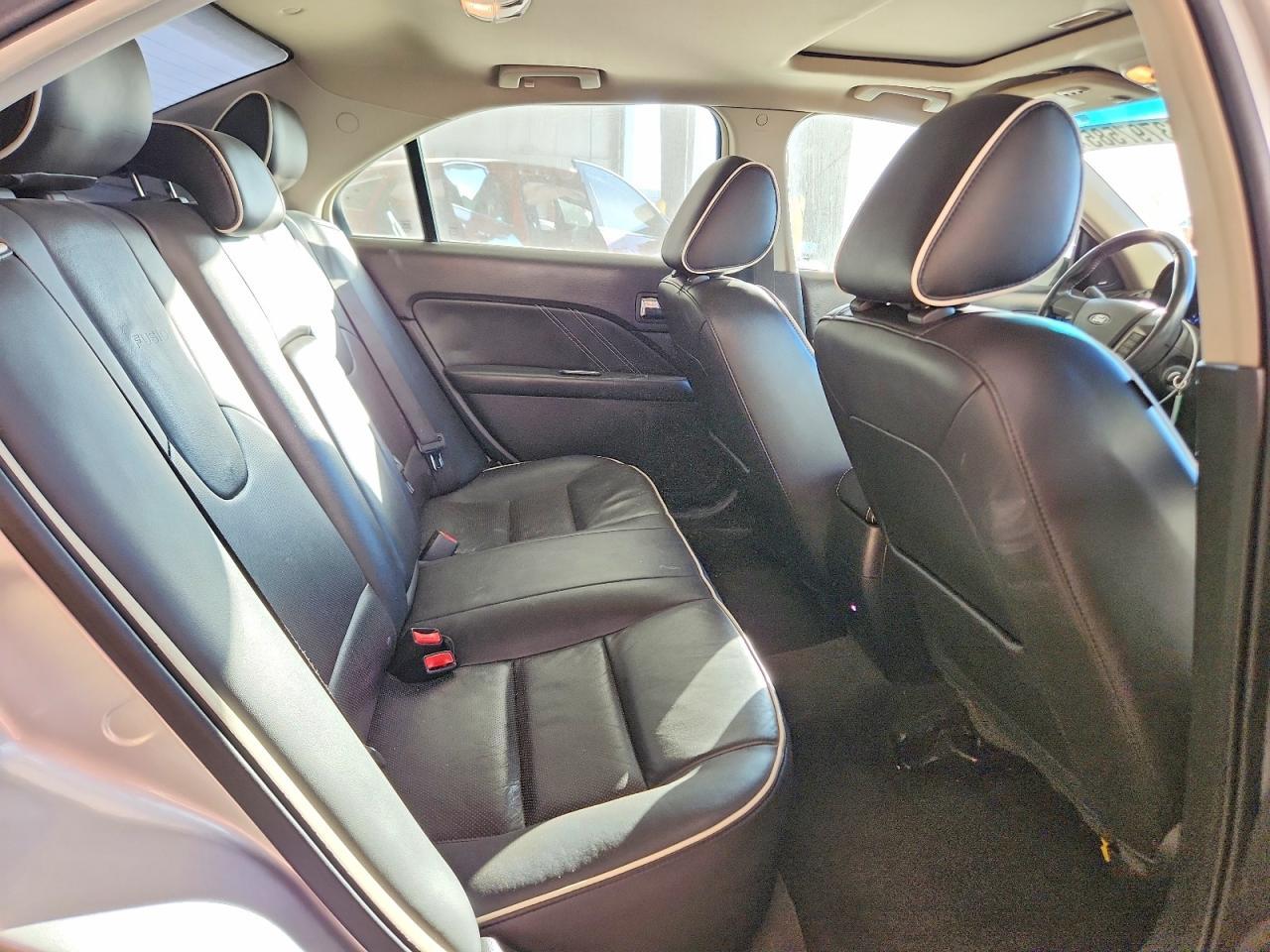 2011 FORD FUSION