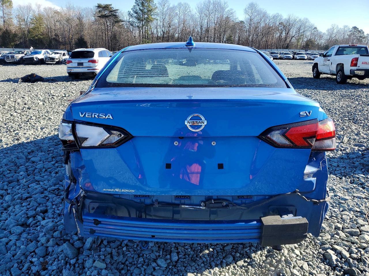 2021 NISSAN VERSA