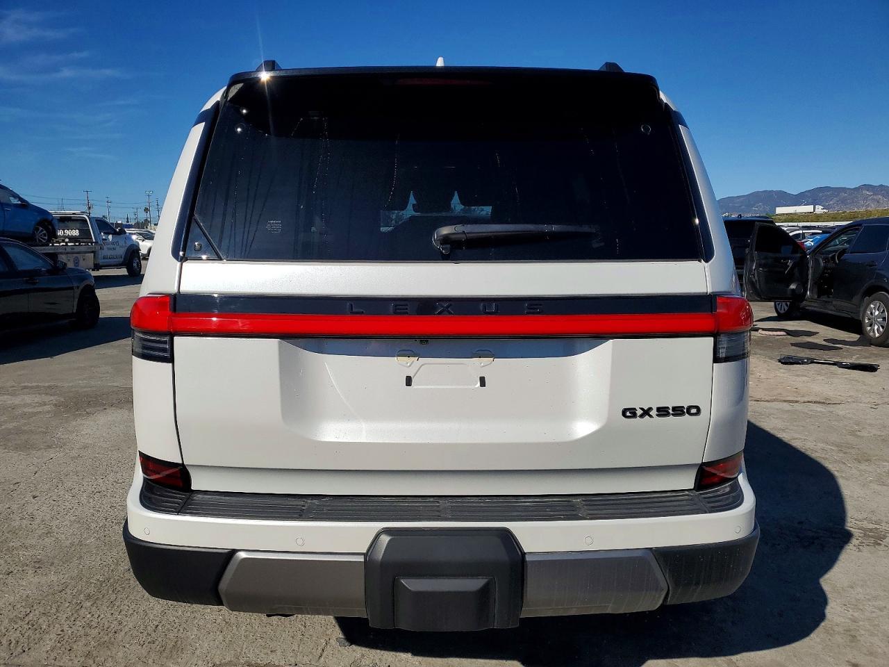 2024 LEXUS GX 550