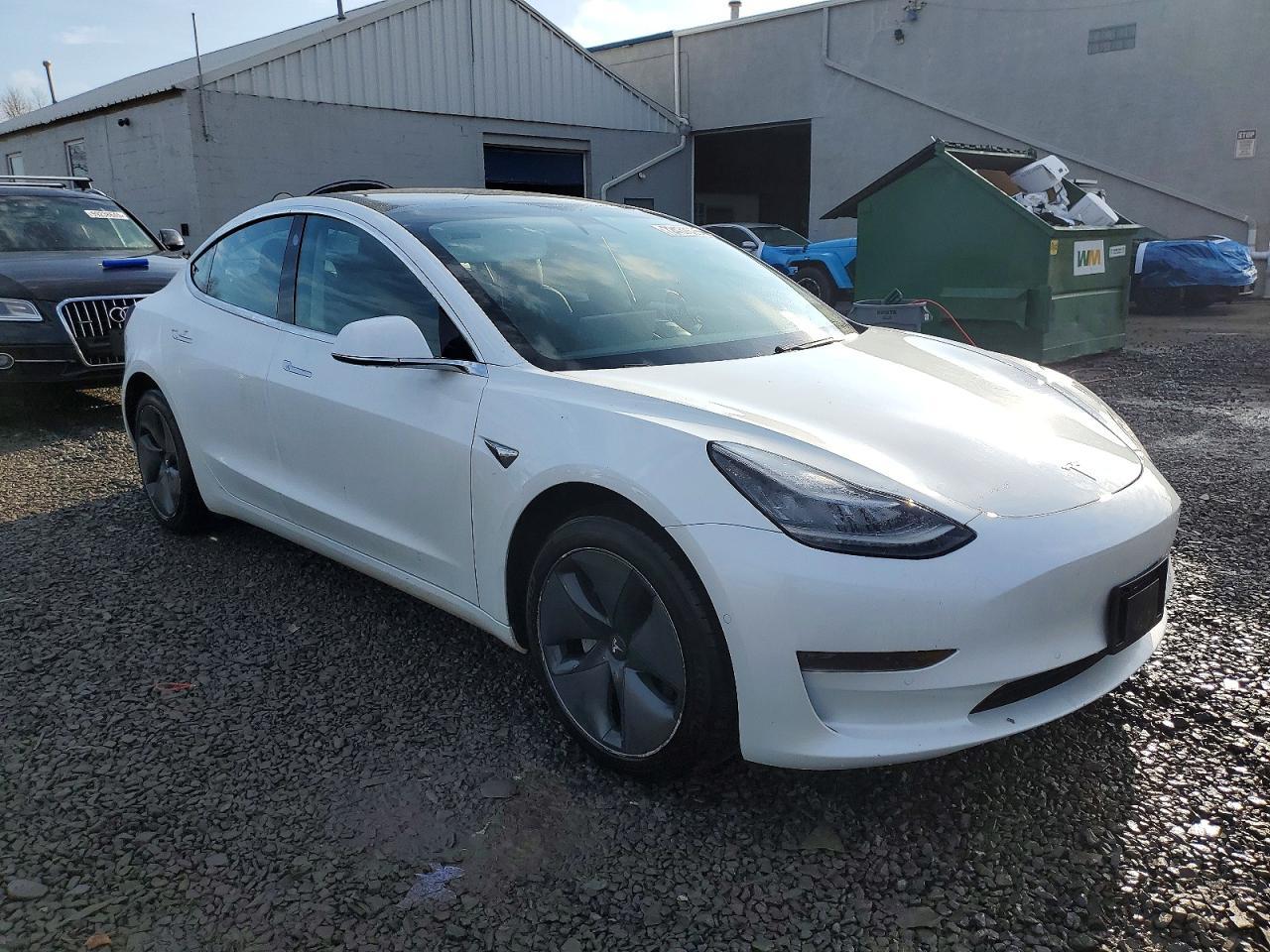 2020 TESLA MODEL 3
