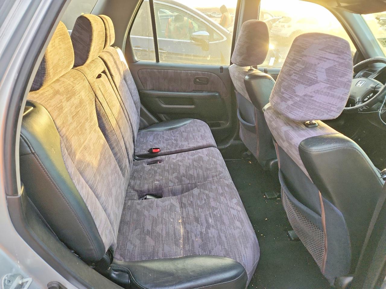 2002 HONDA CR-V