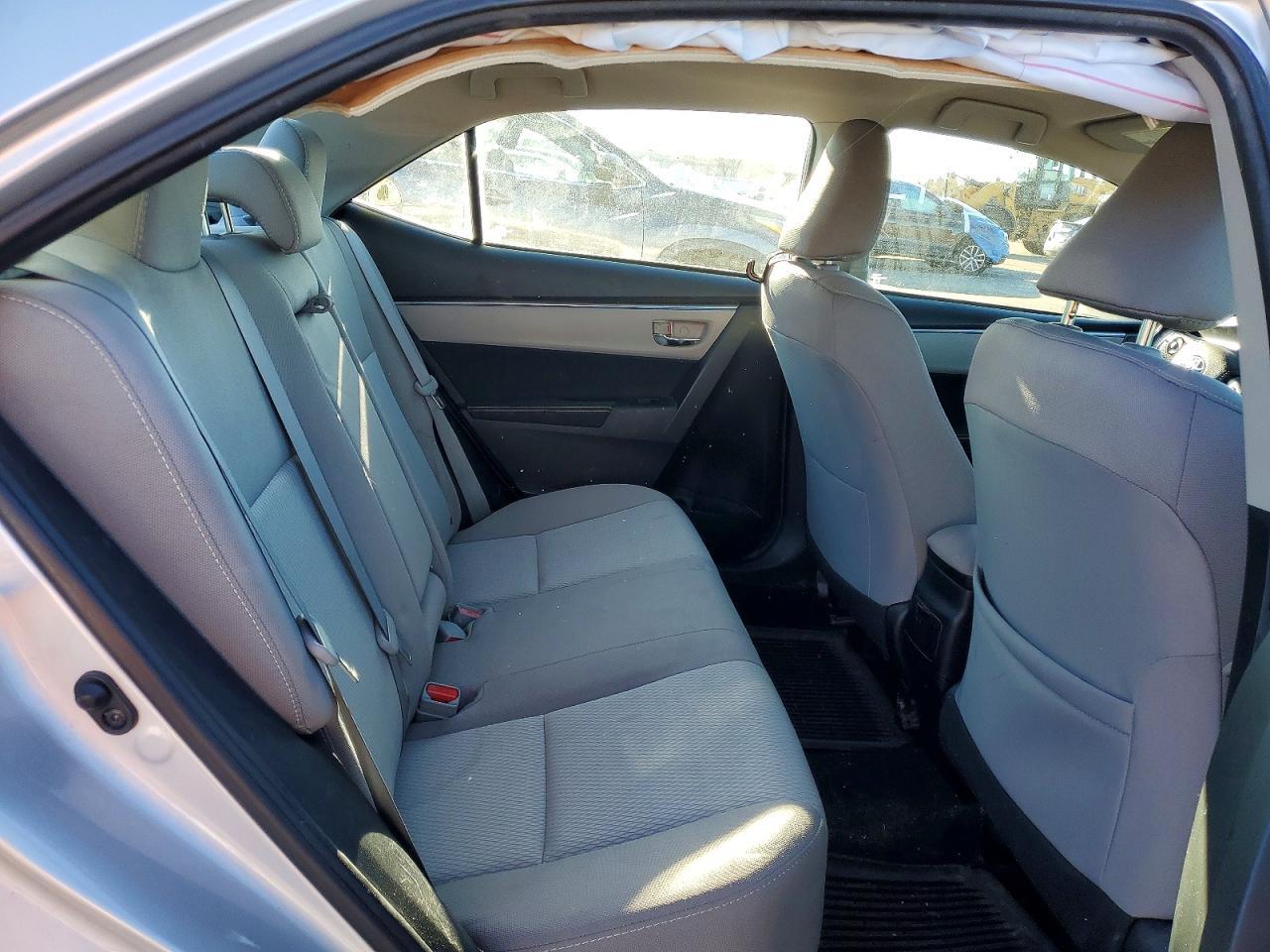 2016 TOYOTA COROLLA