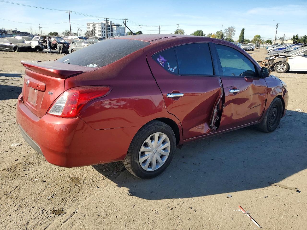 2019 NISSAN VERSA