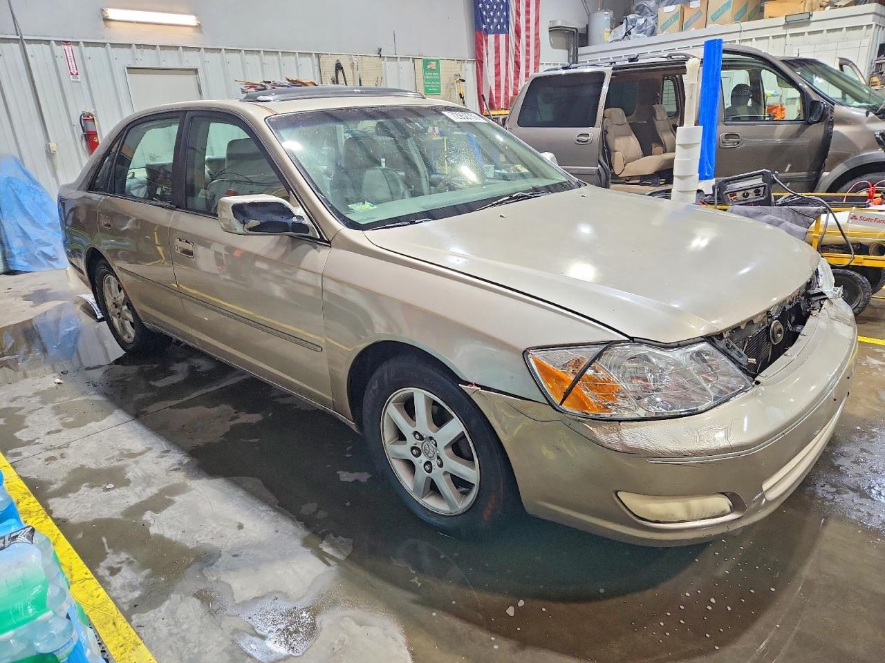 2000 TOYOTA Avalon