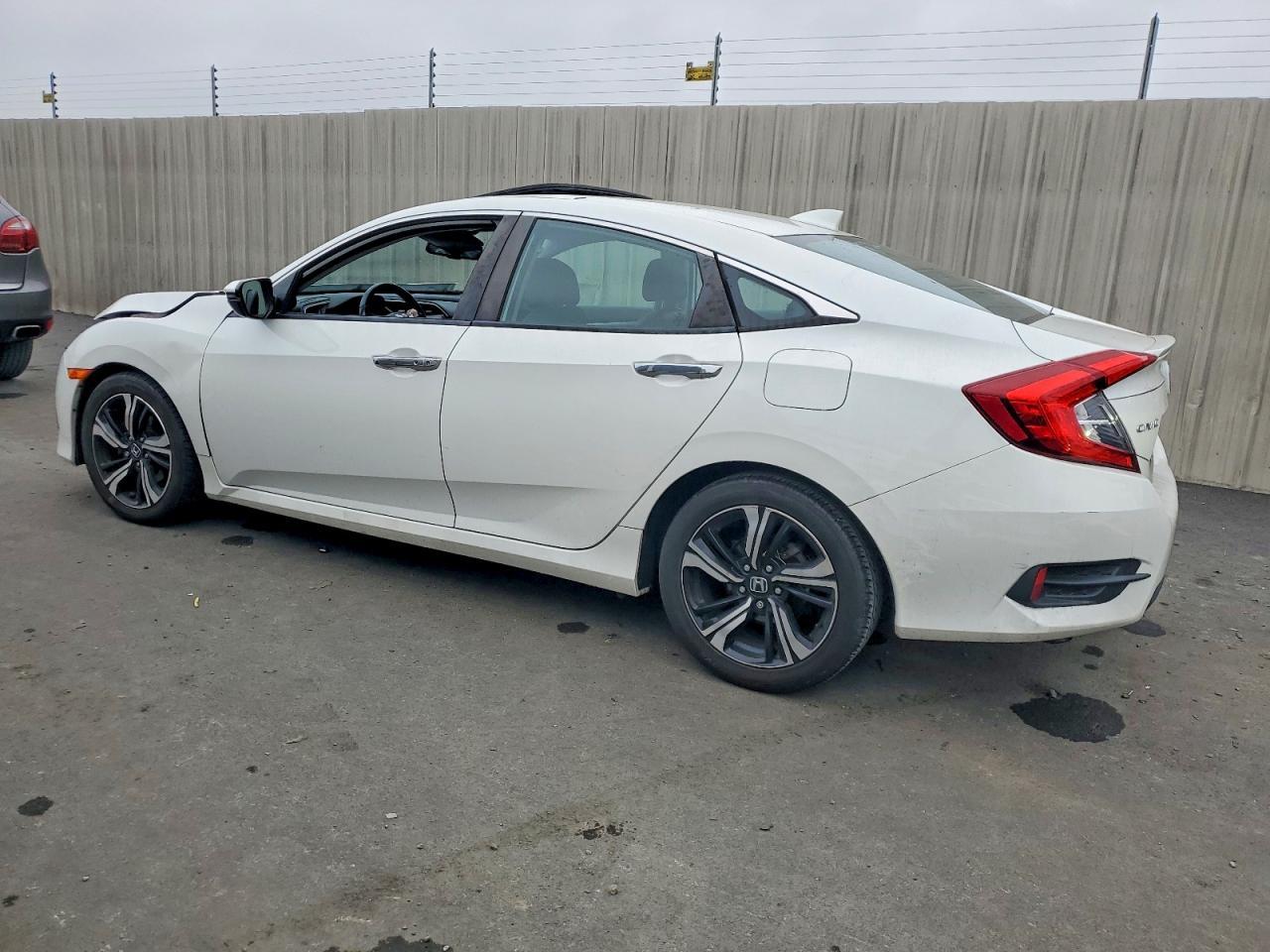 2016 HONDA CIVIC