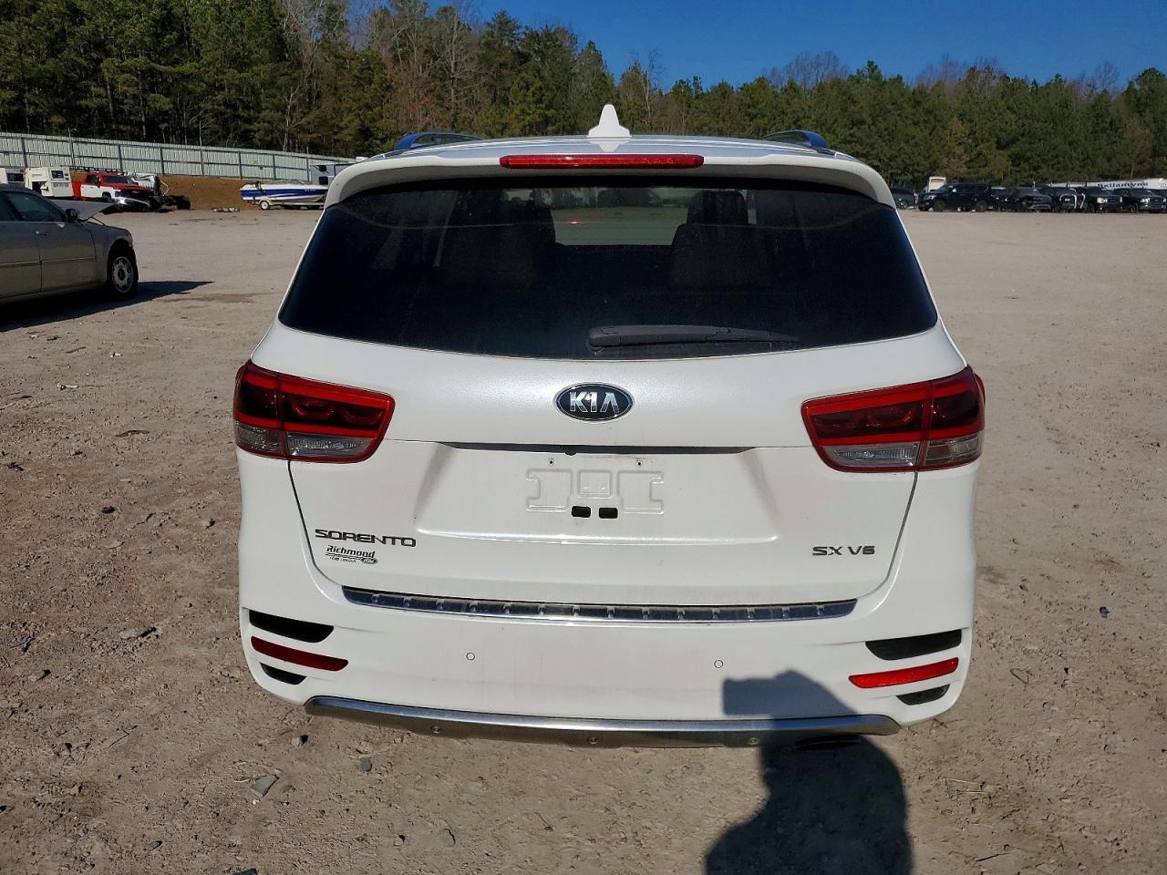 2017 KIA SORENTO