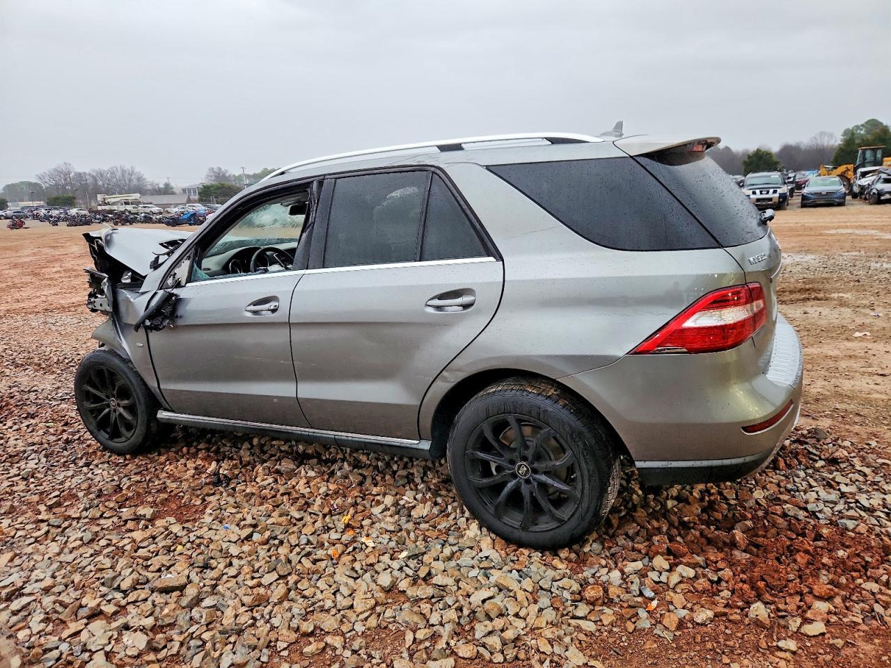 2012 MERCEDES-BENZ ML-Class