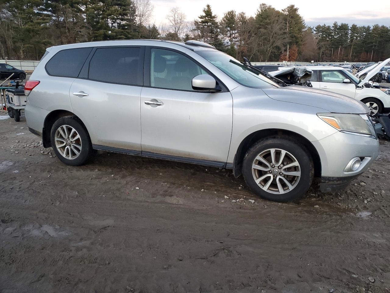 2014 NISSAN PATHFINDER