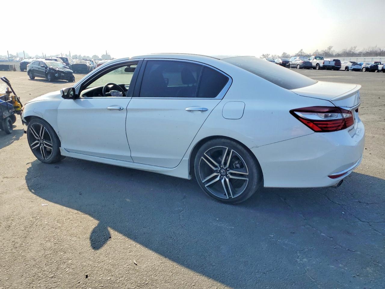 2017 HONDA ACCORD