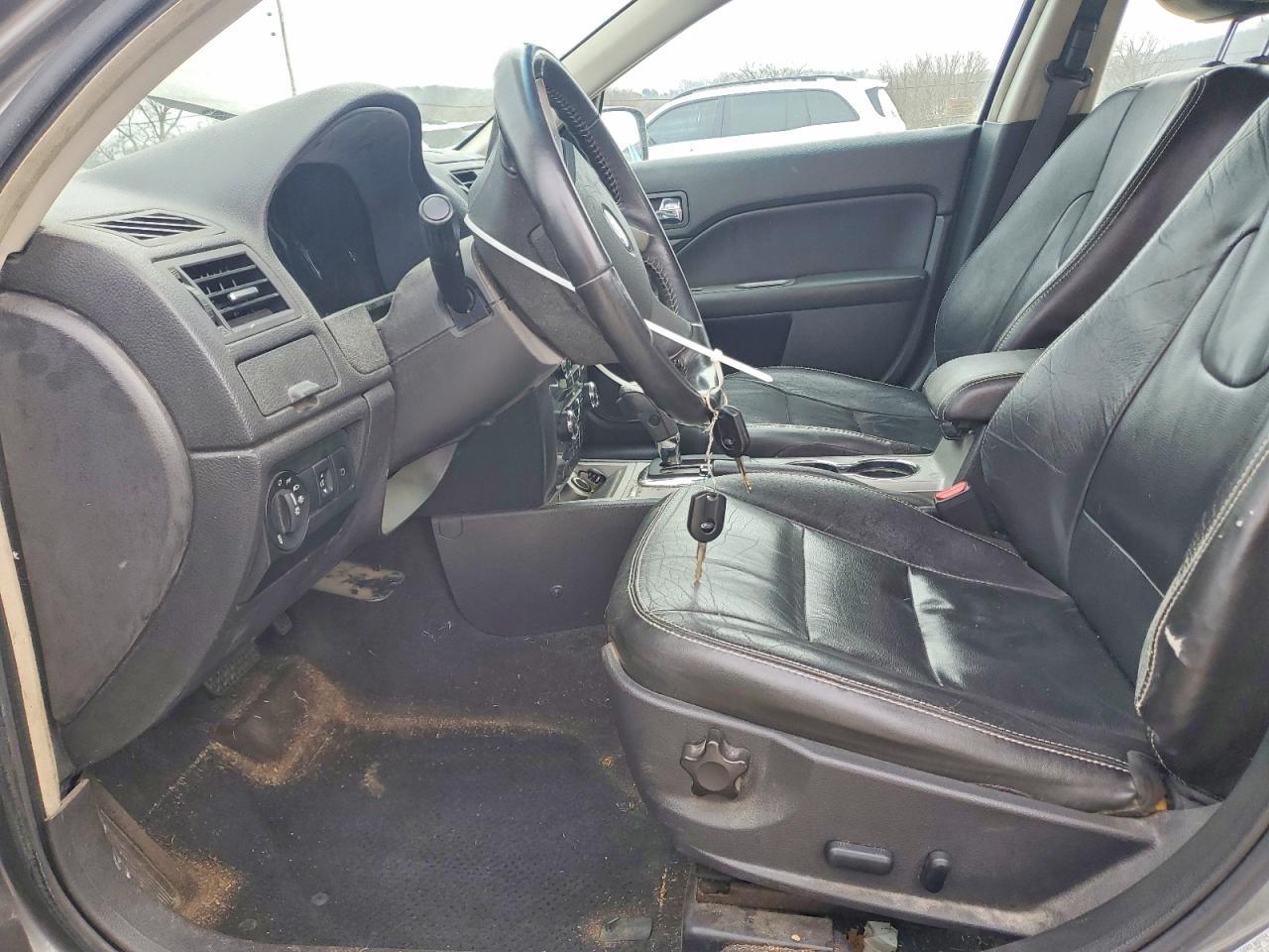 2010 FORD FUSION