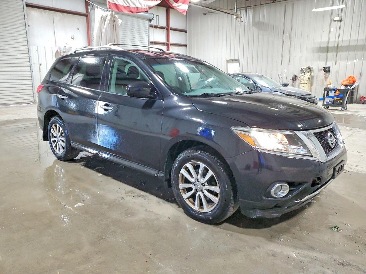 2016 NISSAN PATHFINDER