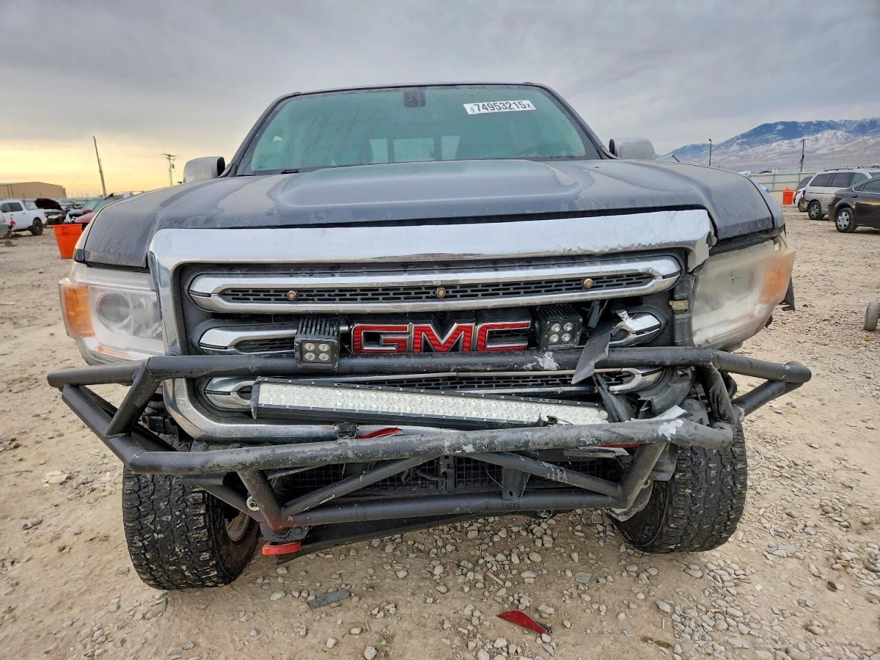 2016 GMC CANYON