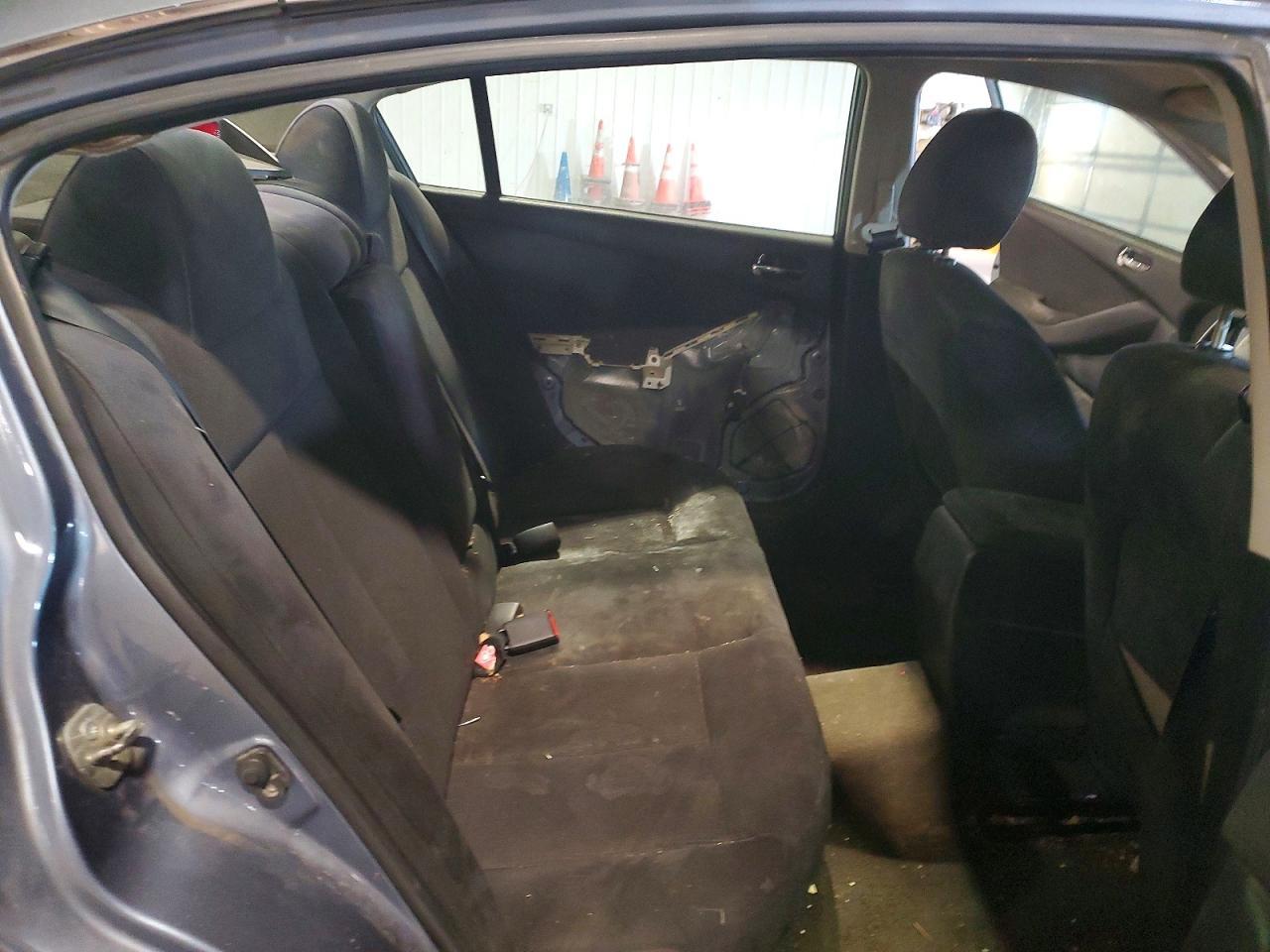 2011 NISSAN ALTIMA