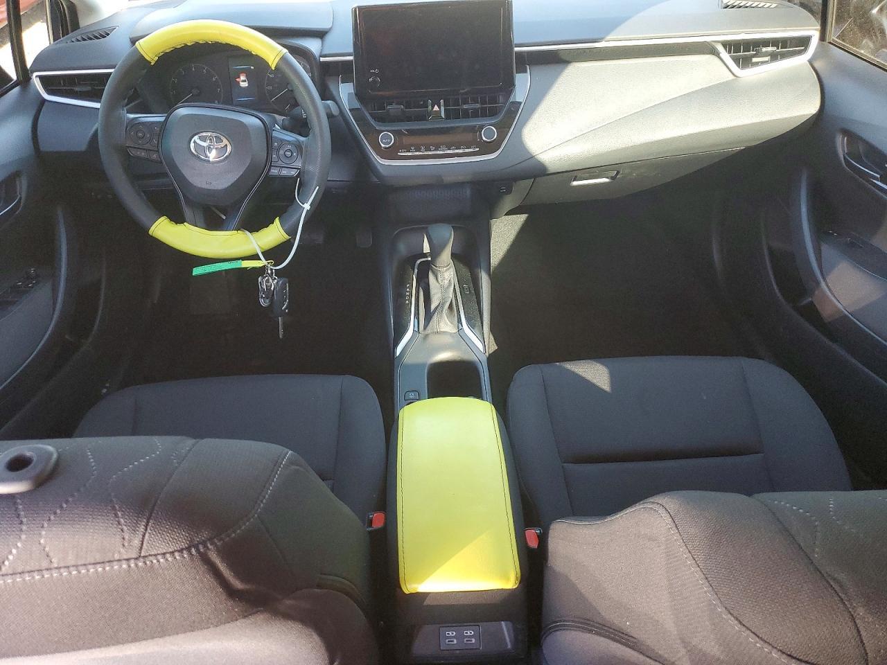 2023 TOYOTA COROLLA