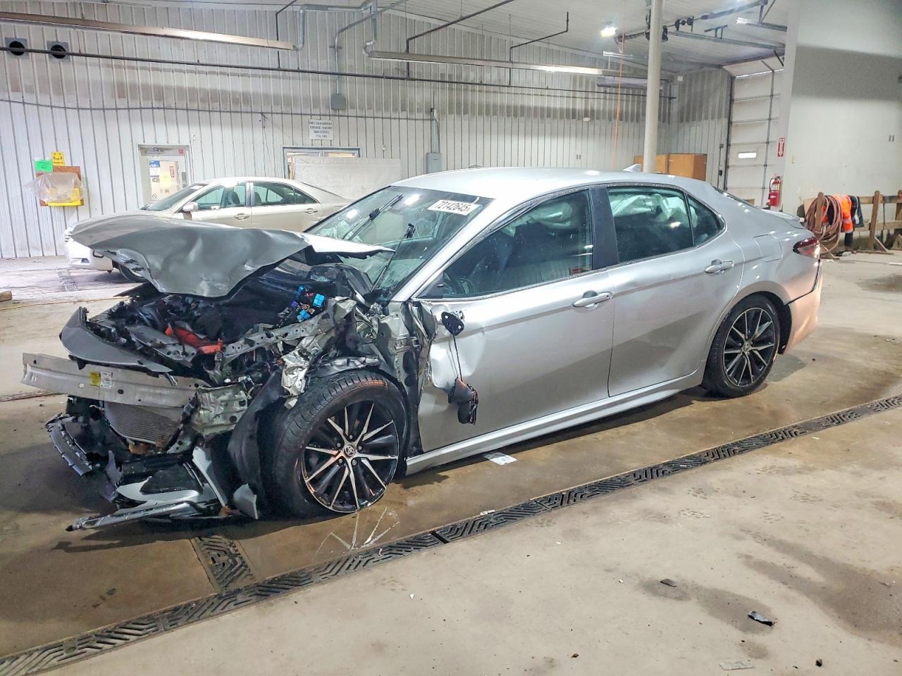 2021 TOYOTA CAMRY