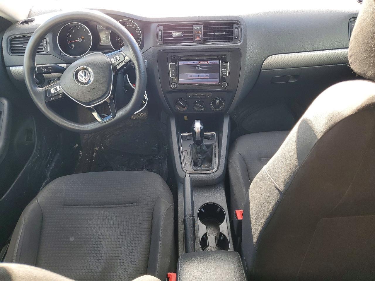 2015 VOLKSWAGEN JETTA