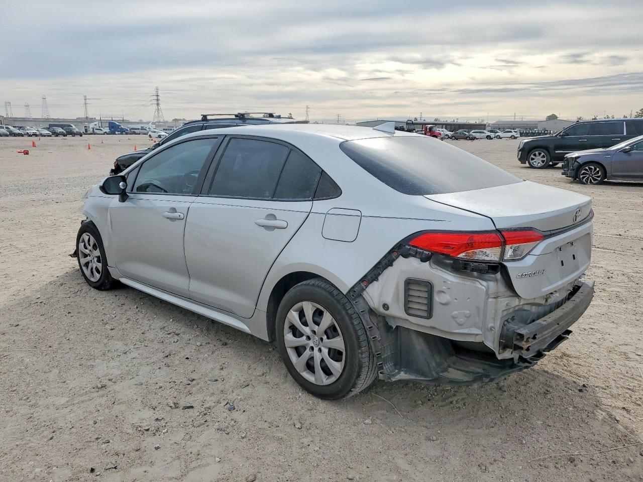 2021 TOYOTA COROLLA