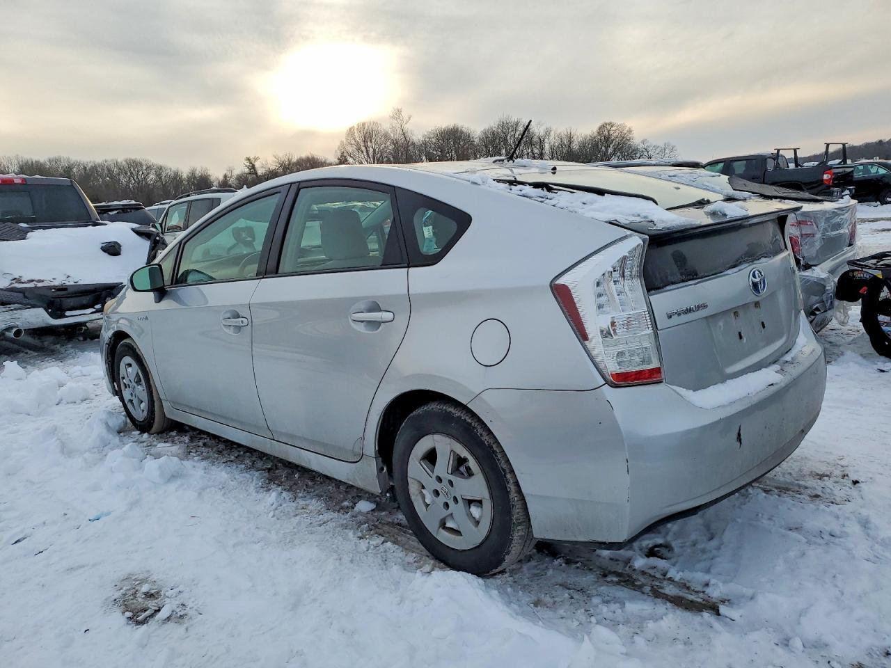 2010 TOYOTA PRIUS