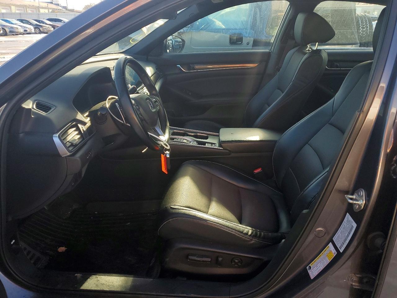 2018 HONDA ACCORD