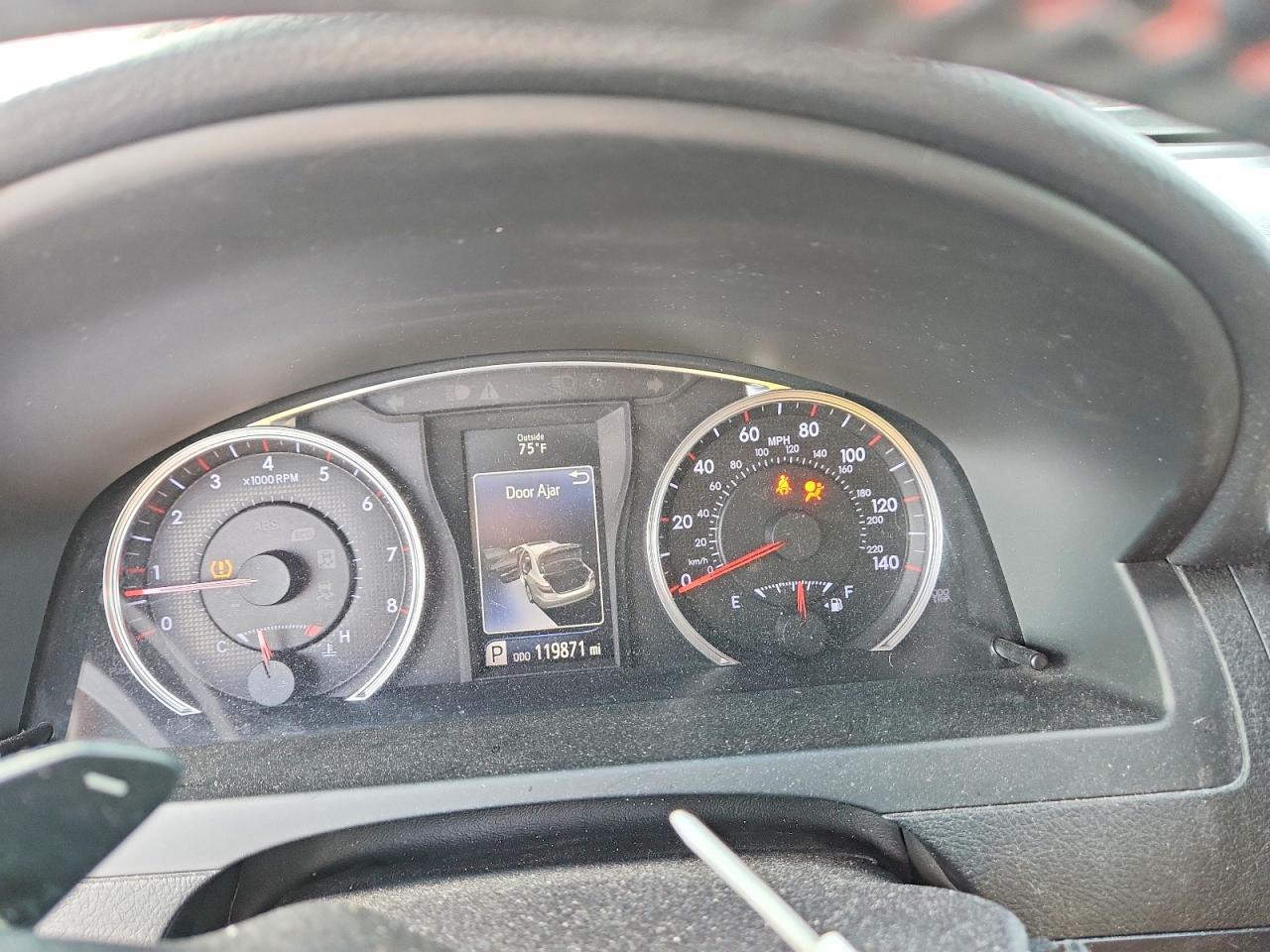 2016 TOYOTA CAMRY