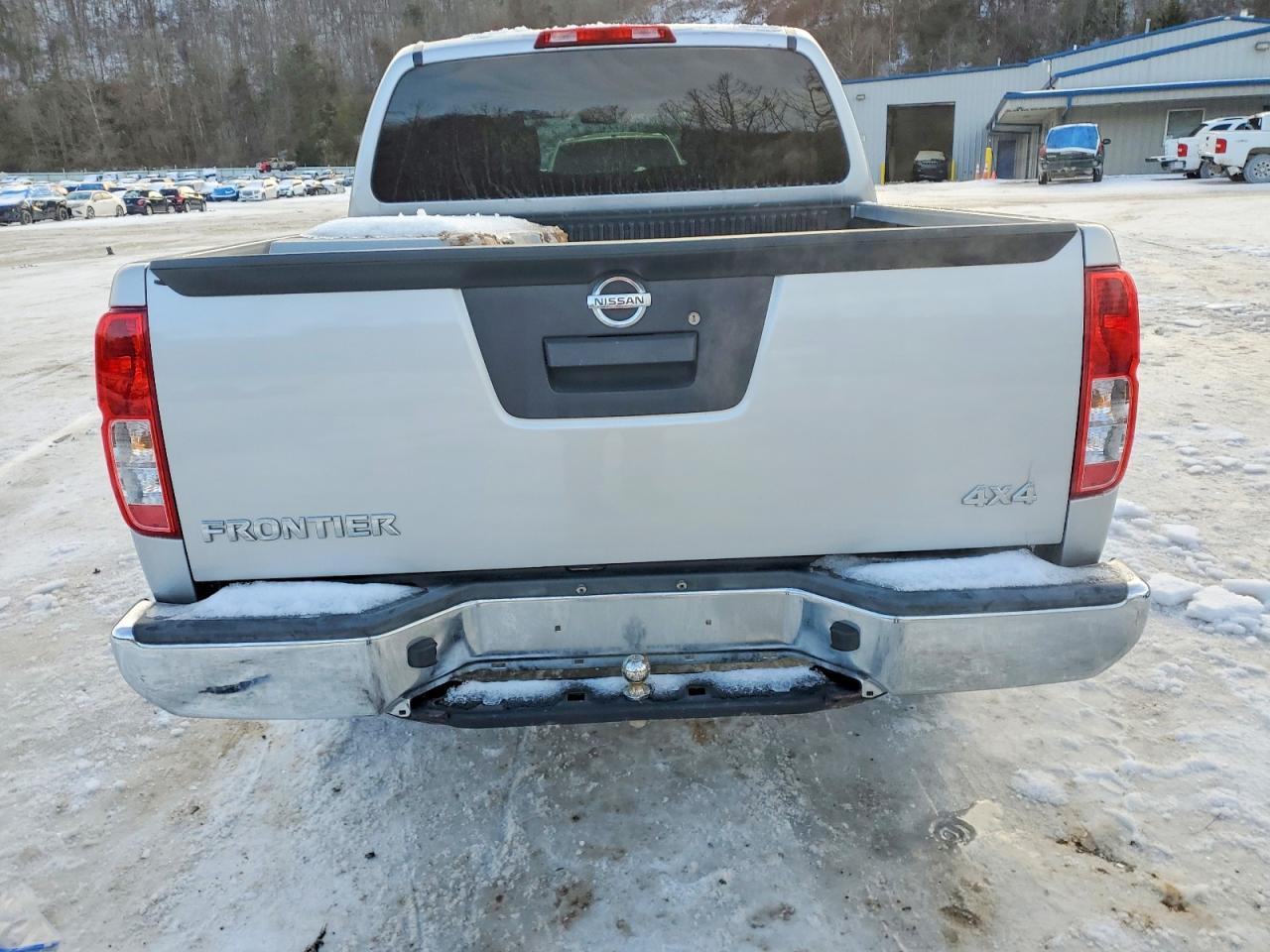 2016 NISSAN Frontier