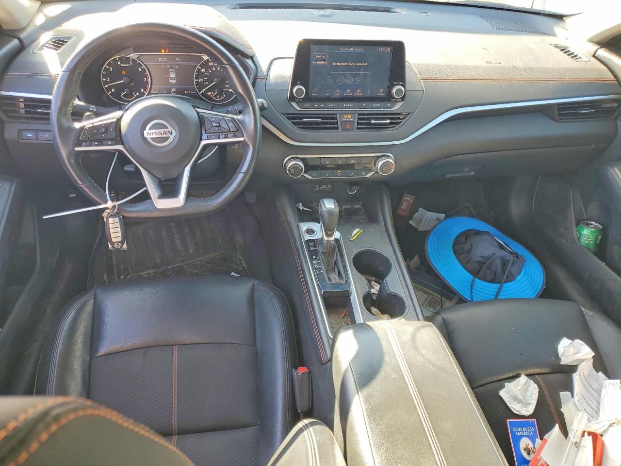 2020 NISSAN