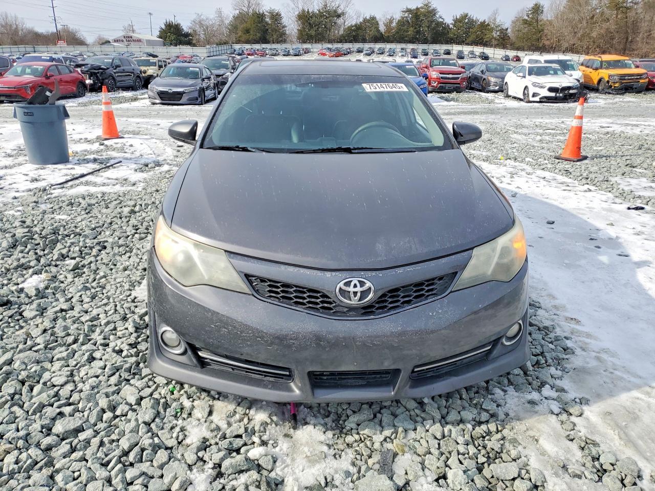 2012 TOYOTA CAMRY