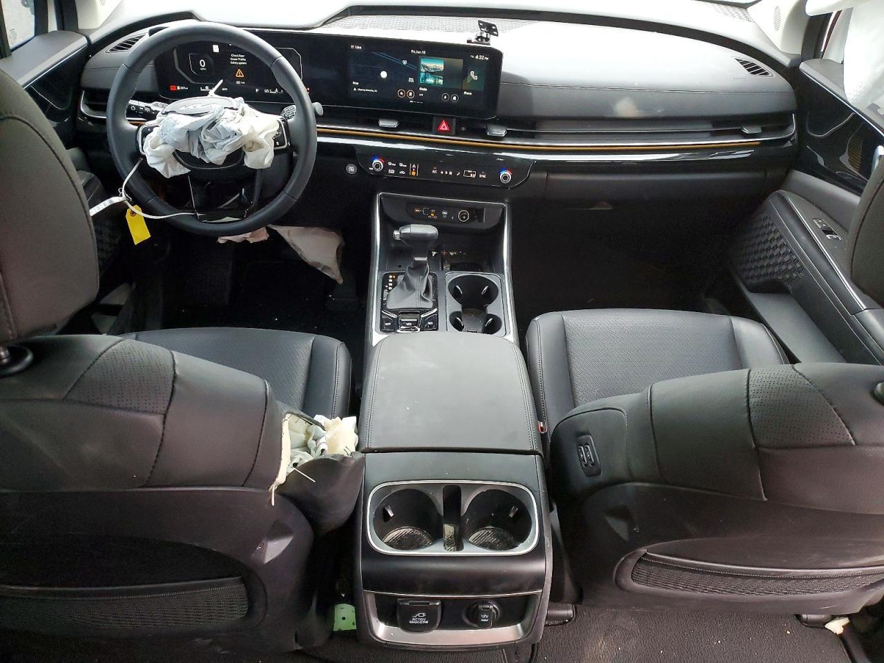 2025 KIA Carnival