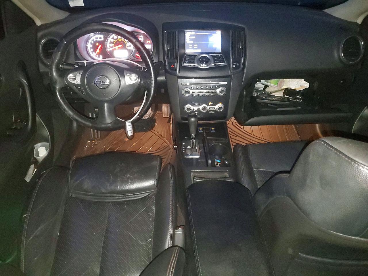 2012 NISSAN Maxima