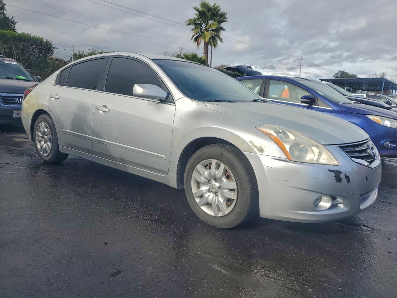 2011 NISSAN ALTIMA