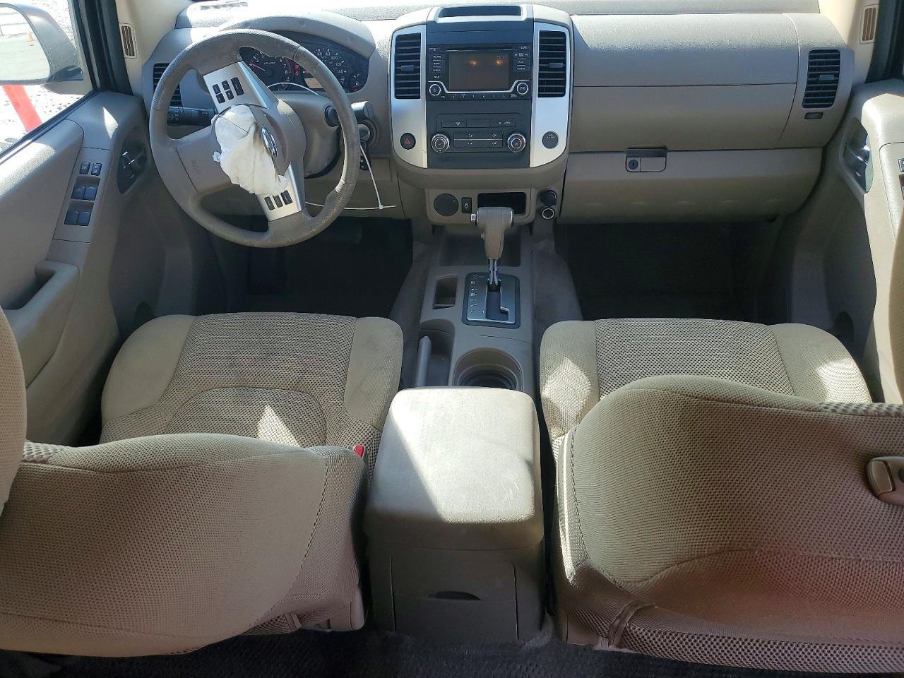 2016 NISSAN Frontier