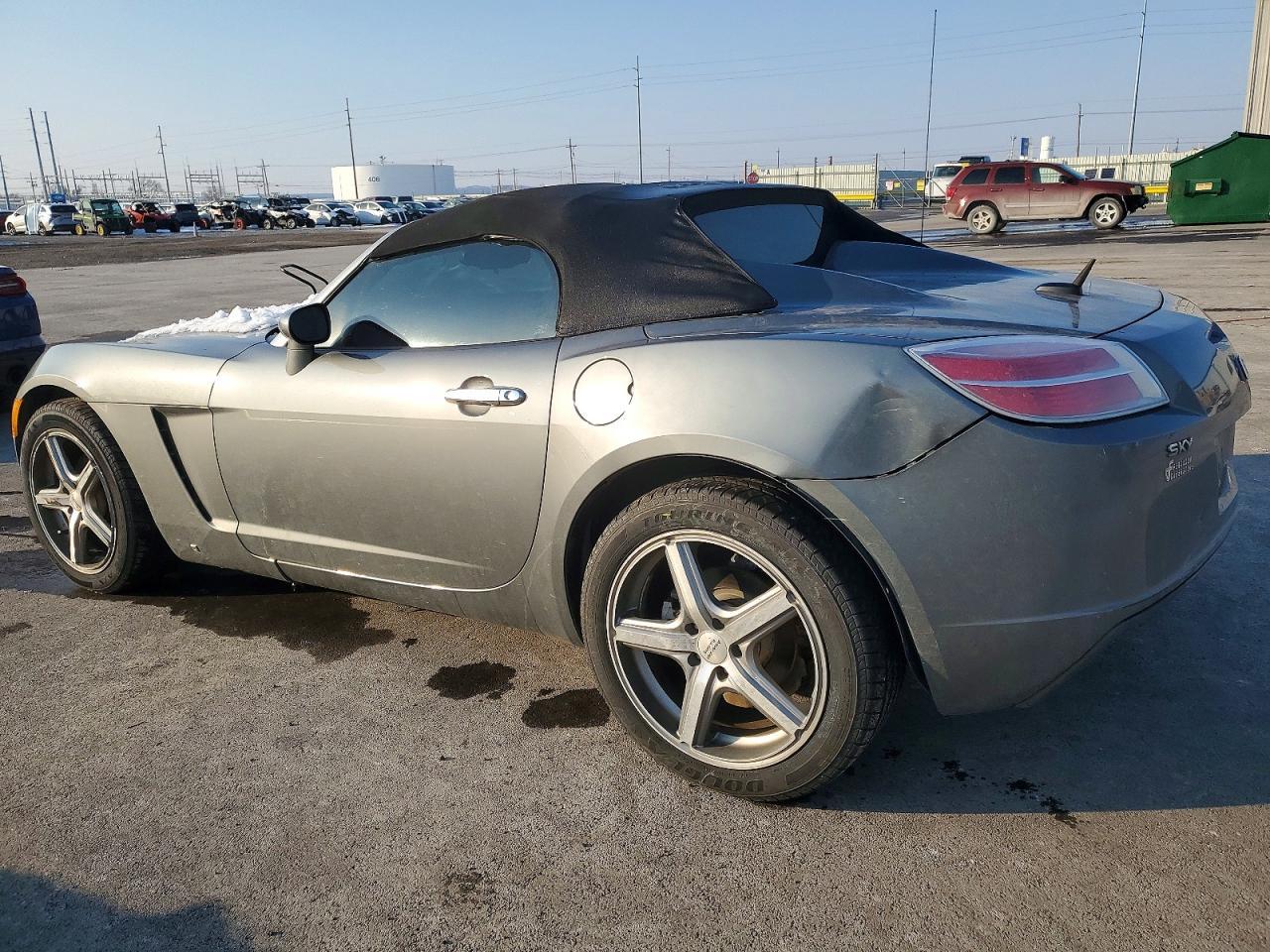 2007 SATURN Sky
